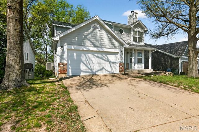 411 Valparaiso Court, Valley Park, MO 63088