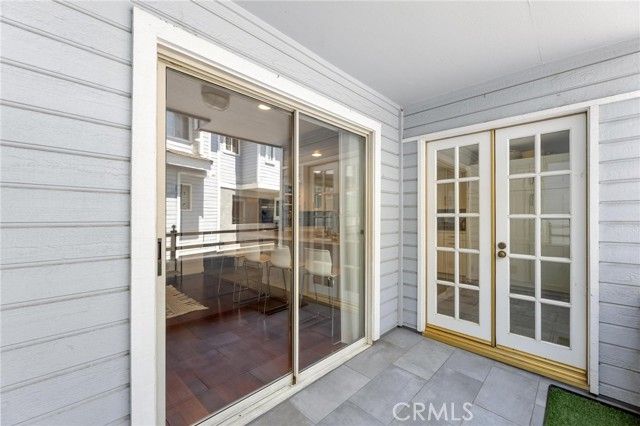 23163 Mulholland Drive Unit 6, Woodland Hills (los Angeles), CA 91364