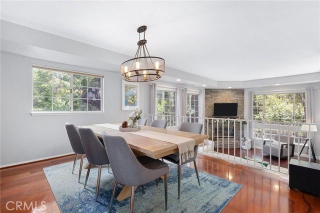 23163 Mulholland Drive Unit 6, Woodland Hills (los Angeles), CA 91364