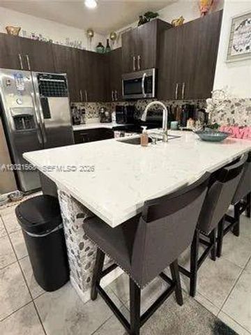 4044 NW 11th St -, Lauderhill, FL 33313
