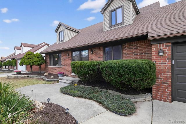 24701 Pamela Street, Brownstown Charter Township, MI 48134