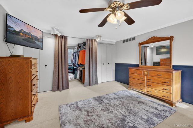 24701 Pamela Street, Brownstown Charter Township, MI 48134