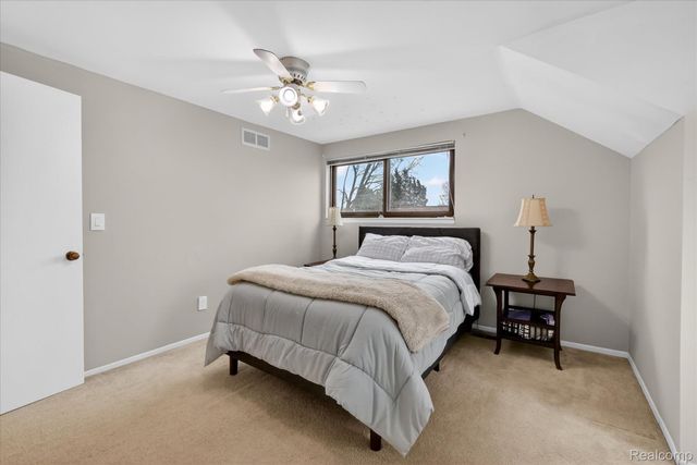 24701 Pamela Street, Brownstown Charter Township, MI 48134