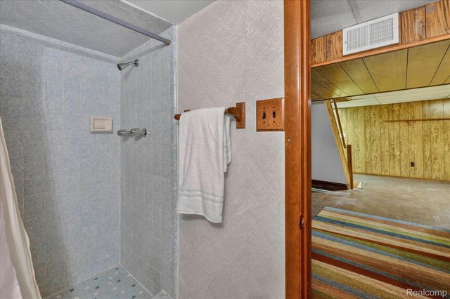 24701 Pamela Street, Brownstown Charter Township, MI 48134