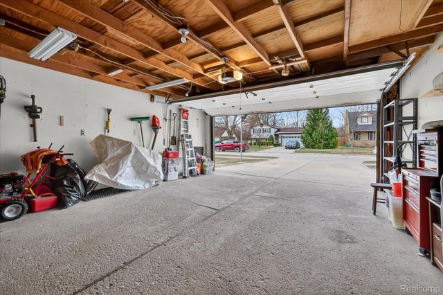 24701 Pamela Street, Brownstown Charter Township, MI 48134