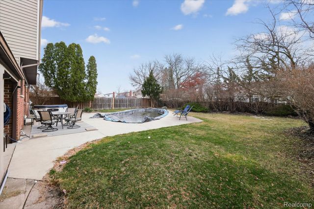 24701 Pamela Street, Brownstown Charter Township, MI 48134