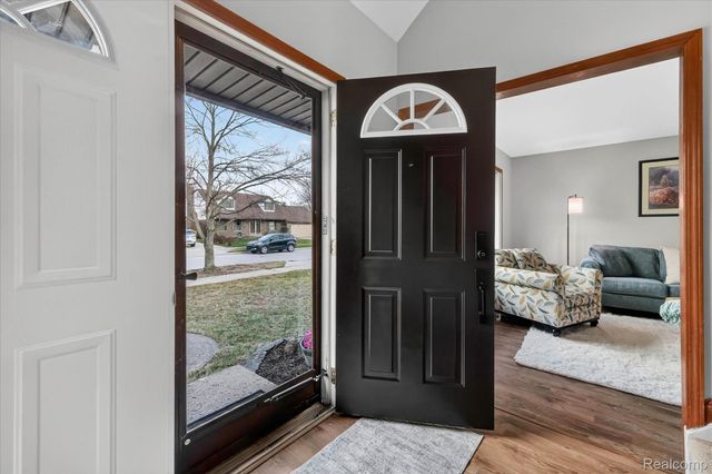 24701 Pamela Street, Brownstown Charter Township, MI 48134