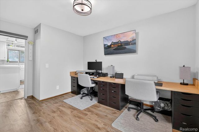 24701 Pamela Street, Brownstown Charter Township, MI 48134