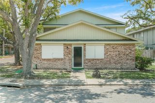 6112 Hidden Oaks, Corpus Christi, TX 78412