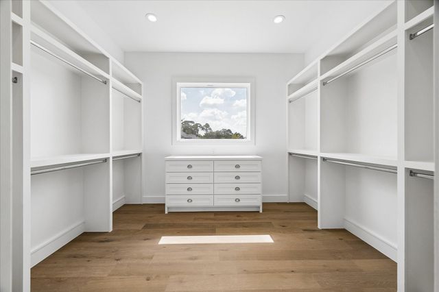 1726 Chantilly Lane, Houston, TX 77018