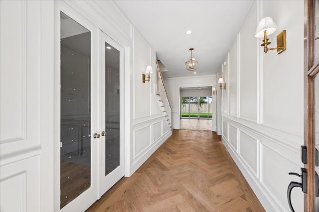 1726 Chantilly Lane, Houston, TX 77018