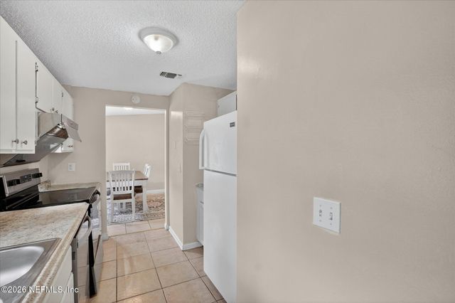 10983 WEYMOUTH Circle N, Jacksonville, FL 32246