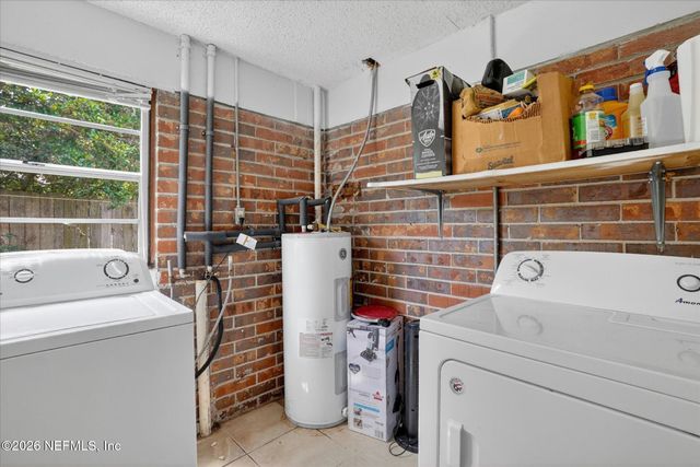 10983 WEYMOUTH Circle N, Jacksonville, FL 32246