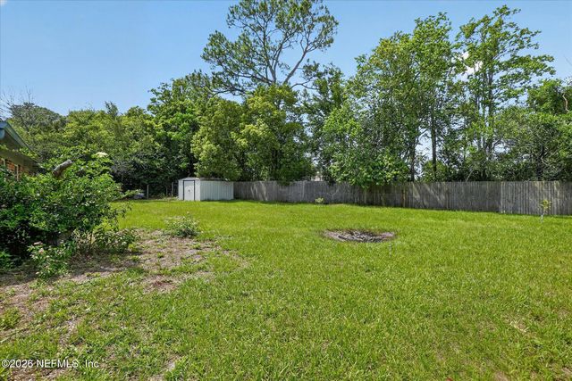10983 WEYMOUTH Circle N, Jacksonville, FL 32246
