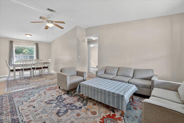 10983 WEYMOUTH Circle N, Jacksonville, FL 32246