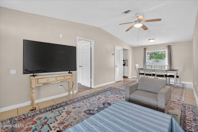 10983 WEYMOUTH Circle N, Jacksonville, FL 32246