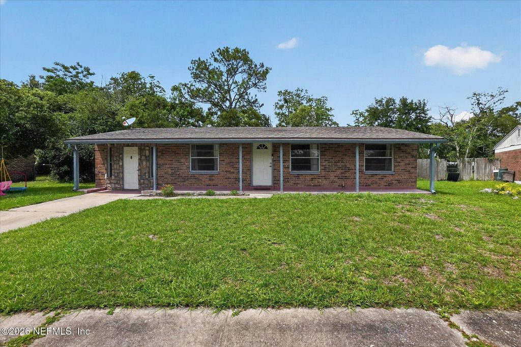 10983 WEYMOUTH Circle N, Jacksonville, FL 32246
