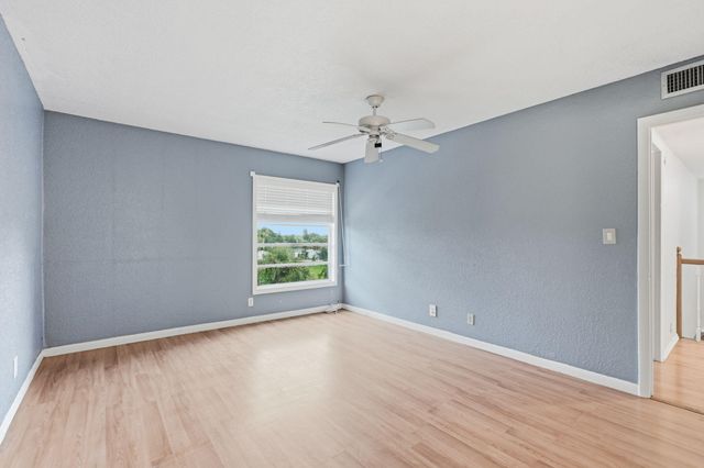 430 COMMODORE Drive 314, Plantation, FL 33325