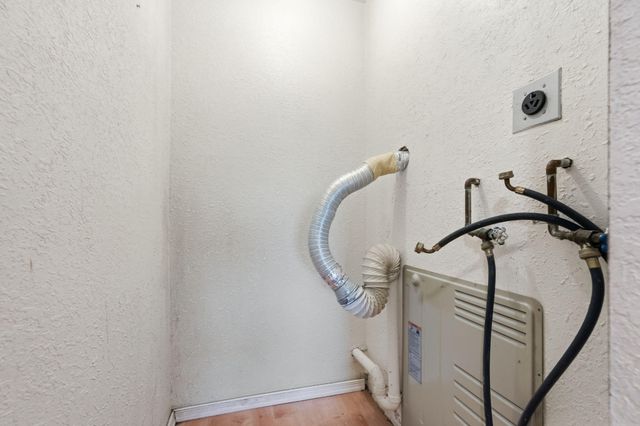 430 COMMODORE Drive 314, Plantation, FL 33325