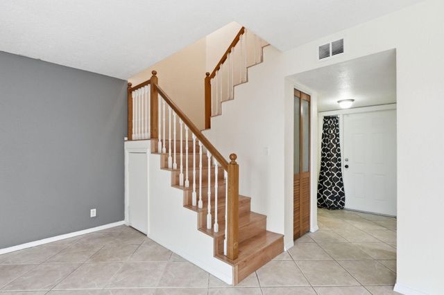 430 COMMODORE Drive 314, Plantation, FL 33325