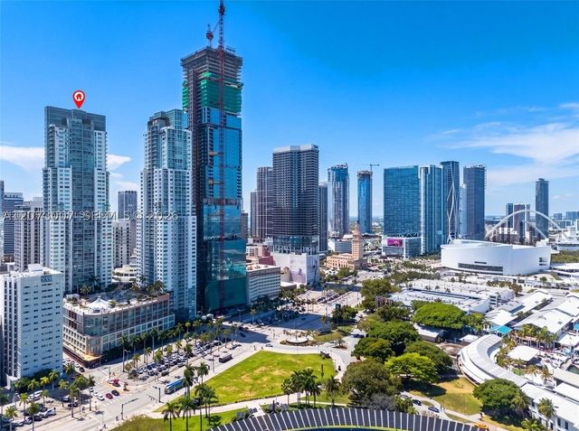 253 NE 2nd St 424, Miami, FL 33132