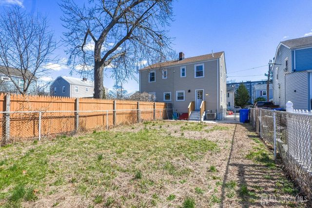 537 Alice Place, Woodbridge Proper, NJ 07095