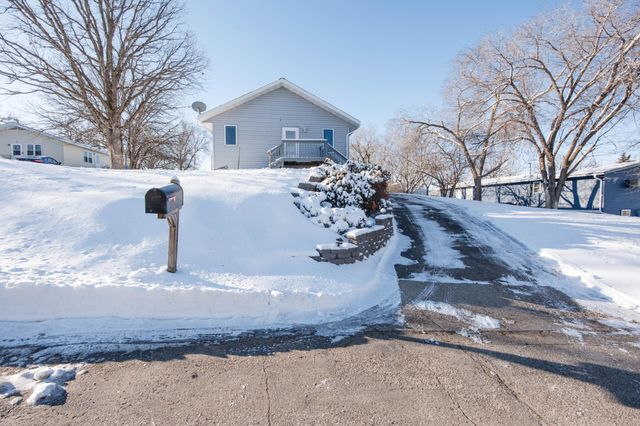 513 North Street E, Detroit Lakes, MN 56501