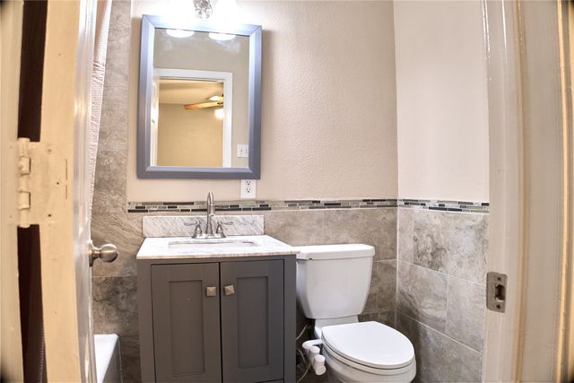 2709 MEADOWS Drive, Plano, TX 75074