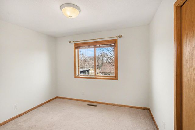 29602 Shoreview Circle, Lindstrom, MN 55045