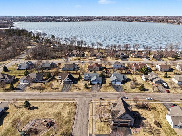 29602 Shoreview Circle, Lindstrom, MN 55045