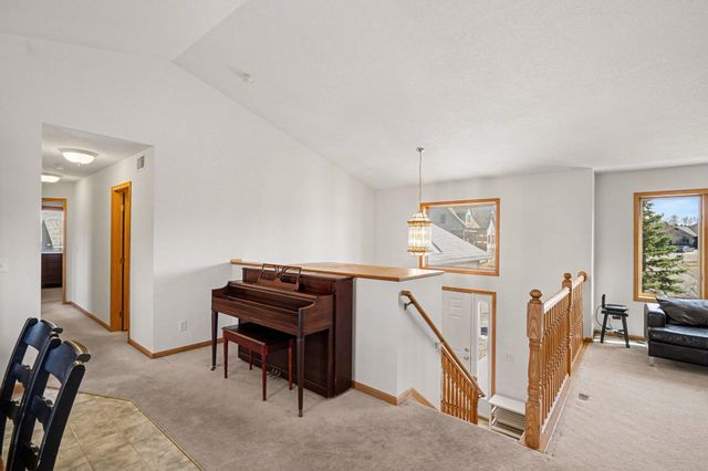 29602 Shoreview Circle, Lindstrom, MN 55045