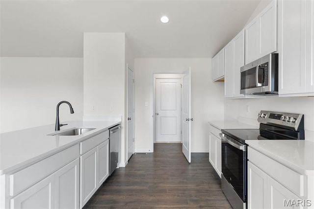 5056 Knotty Alder Drive, Imperial, MO 63052