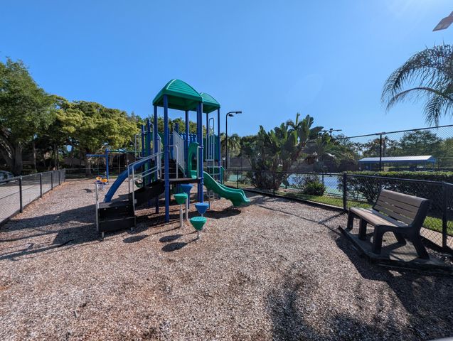 1205 12th Court, Jupiter, FL 33477
