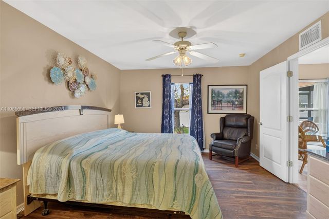 2707 NE 5th Avenue, Cape Coral, FL 33909