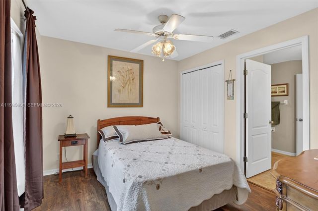 2707 NE 5th Avenue, Cape Coral, FL 33909