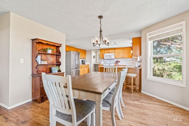 24440 Kenridge Road, Caldwell, ID 83607
