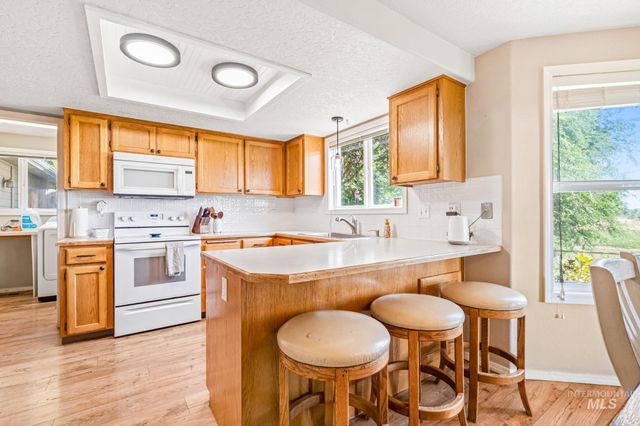 24440 Kenridge Road, Caldwell, ID 83607