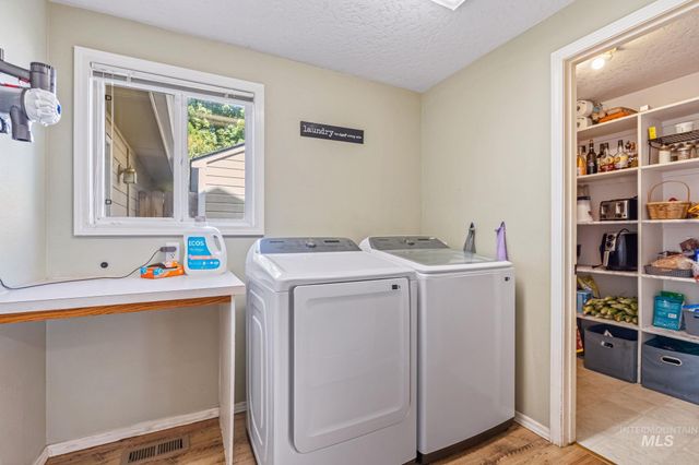 24440 Kenridge Road, Caldwell, ID 83607