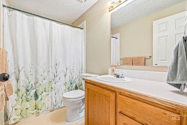 24440 Kenridge Road, Caldwell, ID 83607