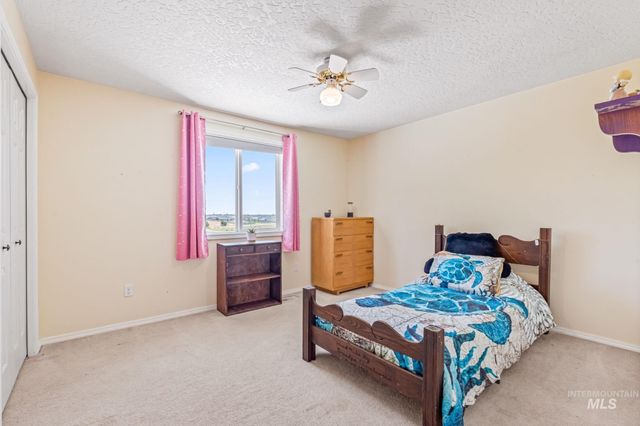 24440 Kenridge Road, Caldwell, ID 83607