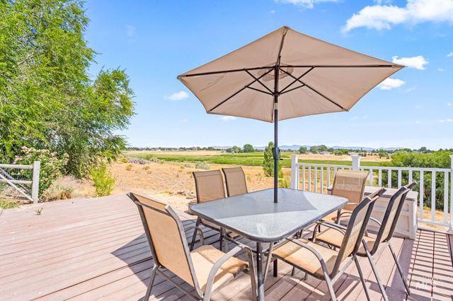 24440 Kenridge Road, Caldwell, ID 83607