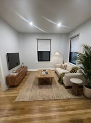 475 Commonwealth Avenue 204, Boston, MA 02215