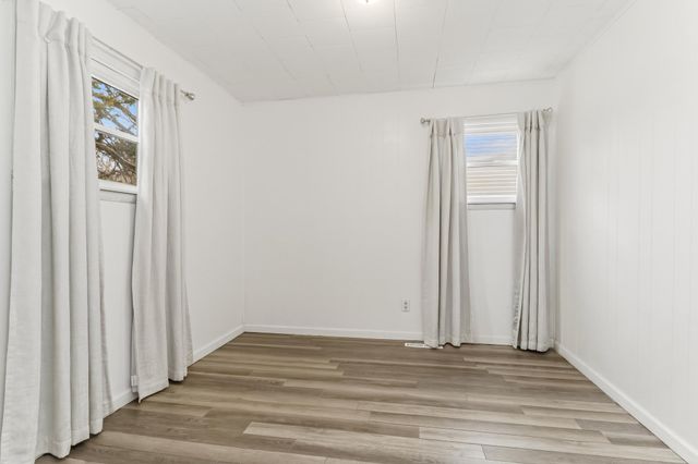 157 9th Avenue N, Waite Park, MN 56387