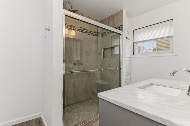 157 9th Avenue N, Waite Park, MN 56387