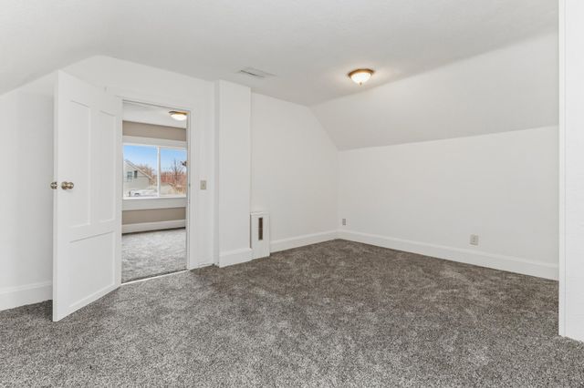157 9th Avenue N, Waite Park, MN 56387