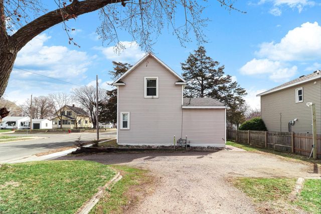 157 9th Avenue N, Waite Park, MN 56387