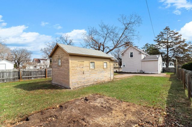157 9th Avenue N, Waite Park, MN 56387