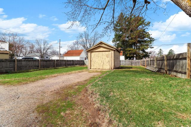 157 9th Avenue N, Waite Park, MN 56387