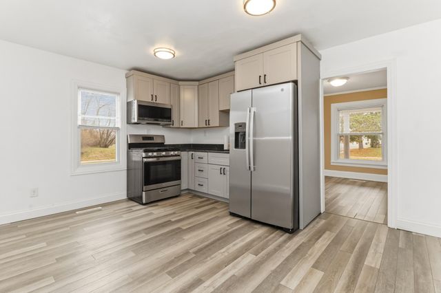 157 9th Avenue N, Waite Park, MN 56387