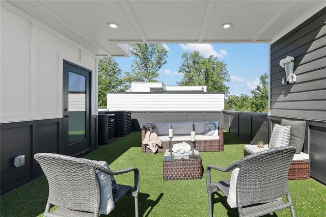 1962 8th Street 5, Chamblee, GA 30341